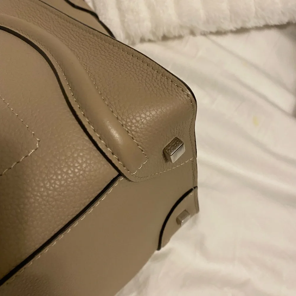 COPY - Celine tan handbag - Picture 6 of 11